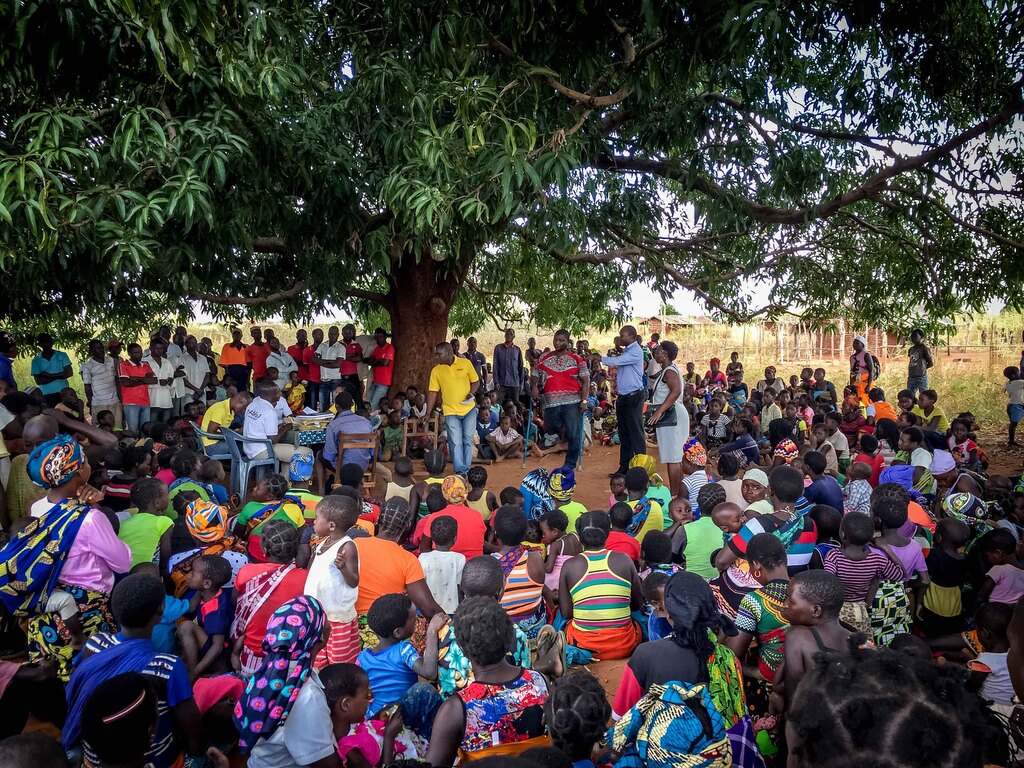 En Mozambique, en la provincia de Nampula, durante los actos violentos la población protege los centros del programa Bravo!